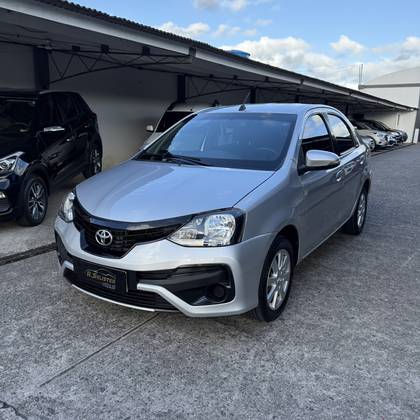 TOYOTA ETIOS 1.5 X PLUS 16V FLEX 4P AUTOMÁTICO TOYOTA ETIOS 1.5 X PLUS 16V FLEX 4P AUTOMÁTICO